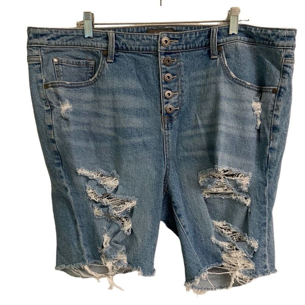 Torrid Boyfriend Shorts 18 Distressed Bermuda Cut Off Jean Stretch Button Fly 